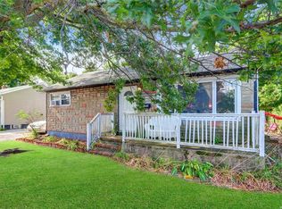 3333 Great Neck Rd, Amityville, NY 11701