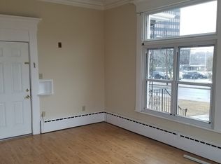 128 Social St APT 7, Woonsocket, RI 02895