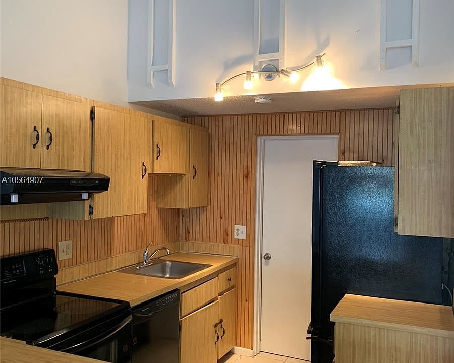 6947171C-2DD7-45F7-BE5F-35F86C2D8881