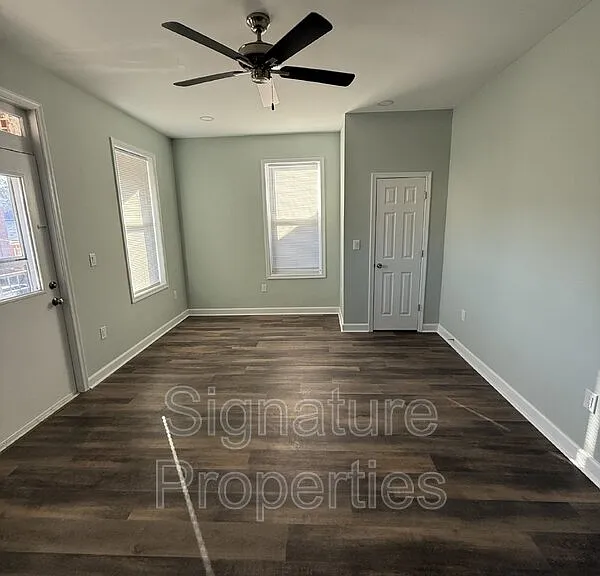 2711 Detroit St #3 — Photo 7