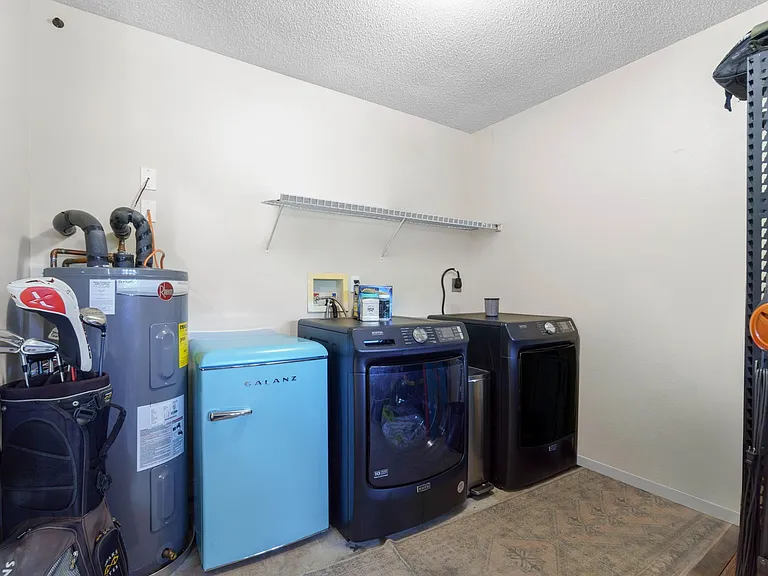 503 Sullivan St NW #F — Photo 22