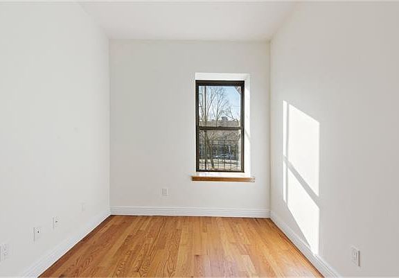 2nd image of 555 Eastern Pkwy APT 4A