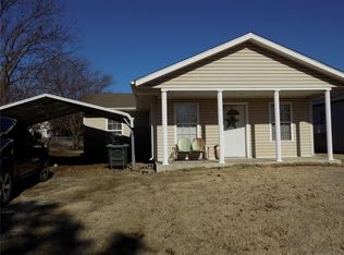 807 S Broadway St, Holdenville, OK 74848