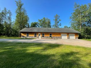 30221 Hillcrest Dr, Grand Rapids, MN 55744