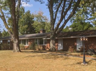 2200 Raeburn Dr, Cincinnati, OH 45223