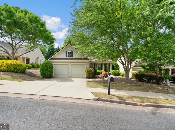 425 Redwood Trl, Canton, GA 30114