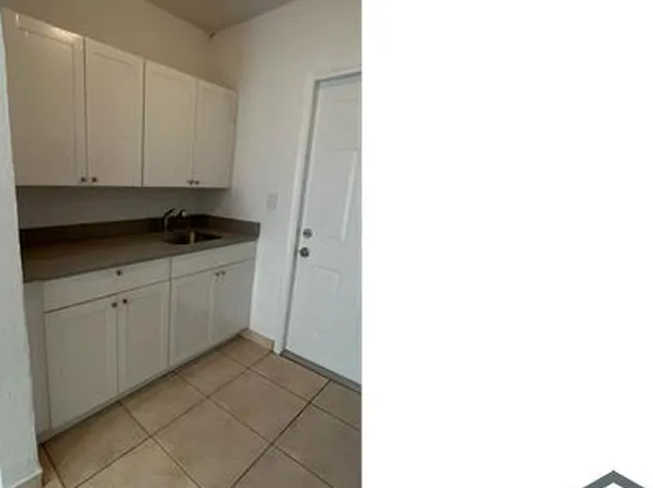 1286 Nw 59 #1, Miami, FL 33142