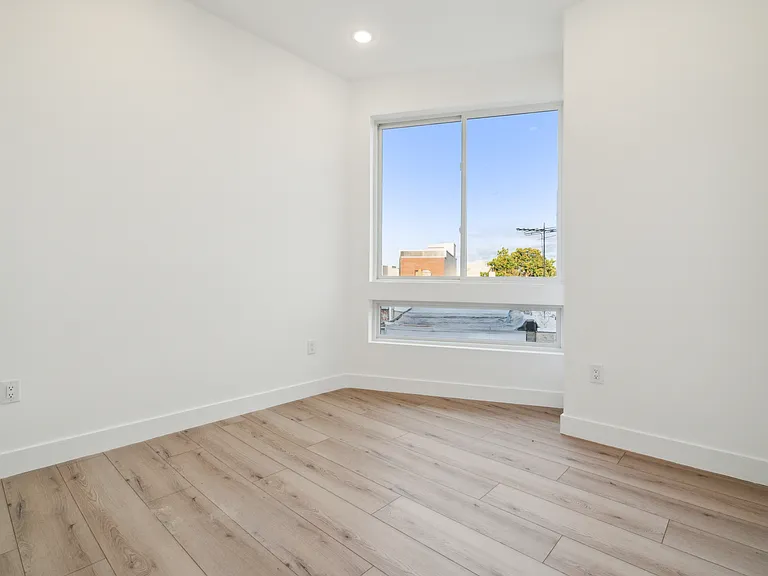 1621 Point Breeze Ave #4 — Photo 19