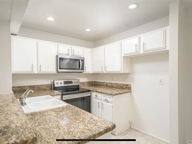 1440 W Edgehill Rd #50 — Photo 10