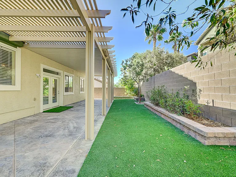 11490 Steponia Bay St — Photo 45