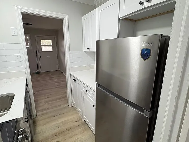 717 Chestnut St — Photo 6