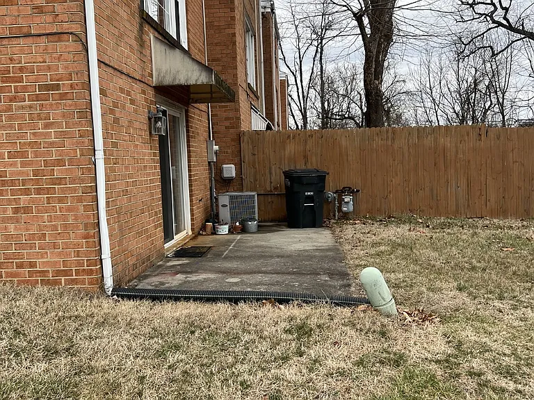101 Southampton Dr — Photo 19