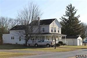 2nd image of 2364 Burgoyne Ave