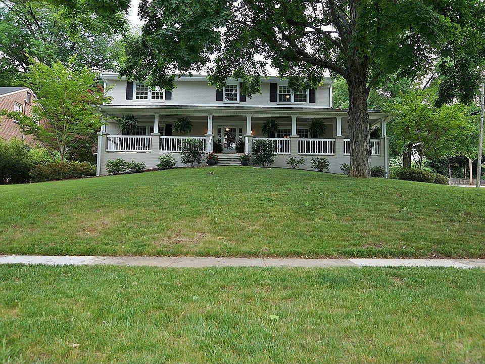 1st image of 2330 Stanley Ave SE