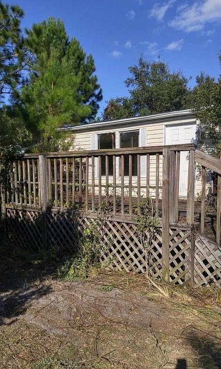 1st image of 2200 NE 115th Ave