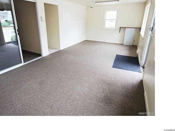 3rd image of 454 Englewood Ave
