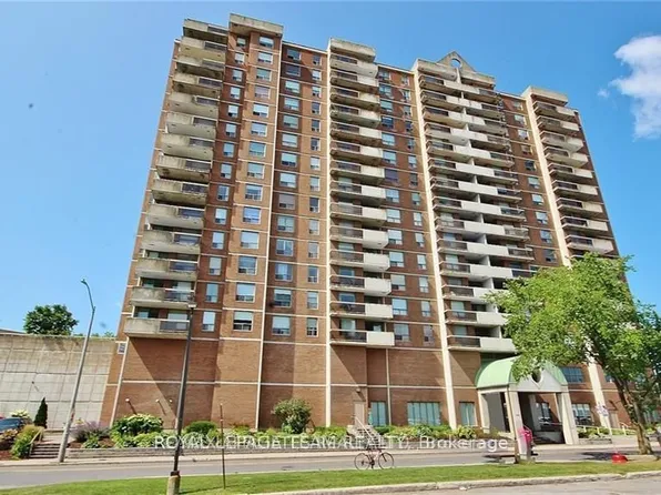 200 Lafontaine Ave #304, Ottawa, ON K1L 8K8