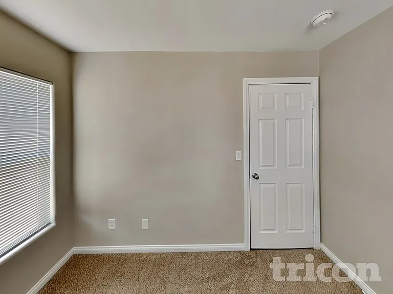 9517 Summer Furnace St — Photo 11