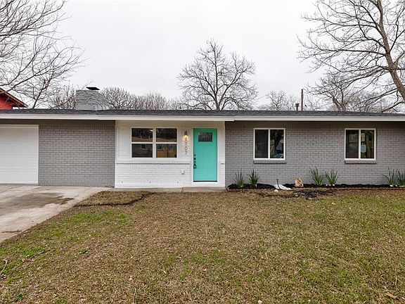 3rd image of 8707 Brookfield Dr