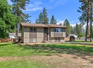 11472 W Tamarac Ln, Nine Mile Falls, WA 99026