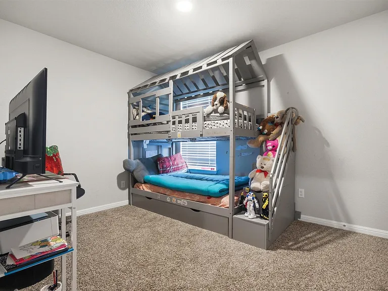 229 Cinnamon Loop — Photo 19
