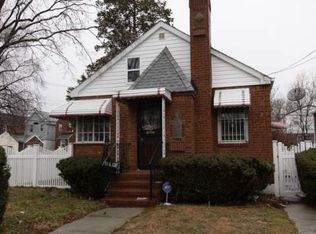 22303 114th Rd, Cambria Heights, NY 11411