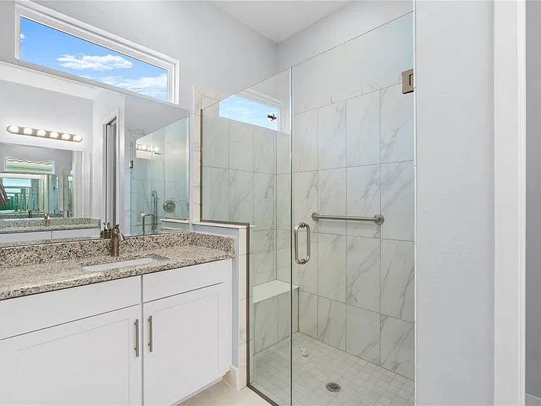 2320 Symphony Cir — Photo 27