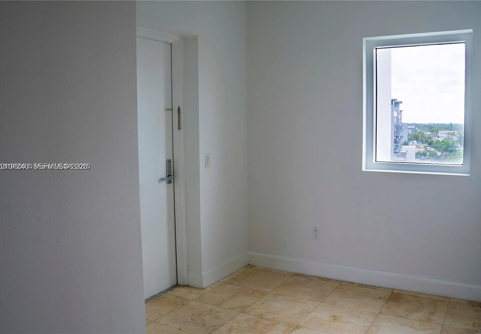 The Oaks I Condo — Photo 3
