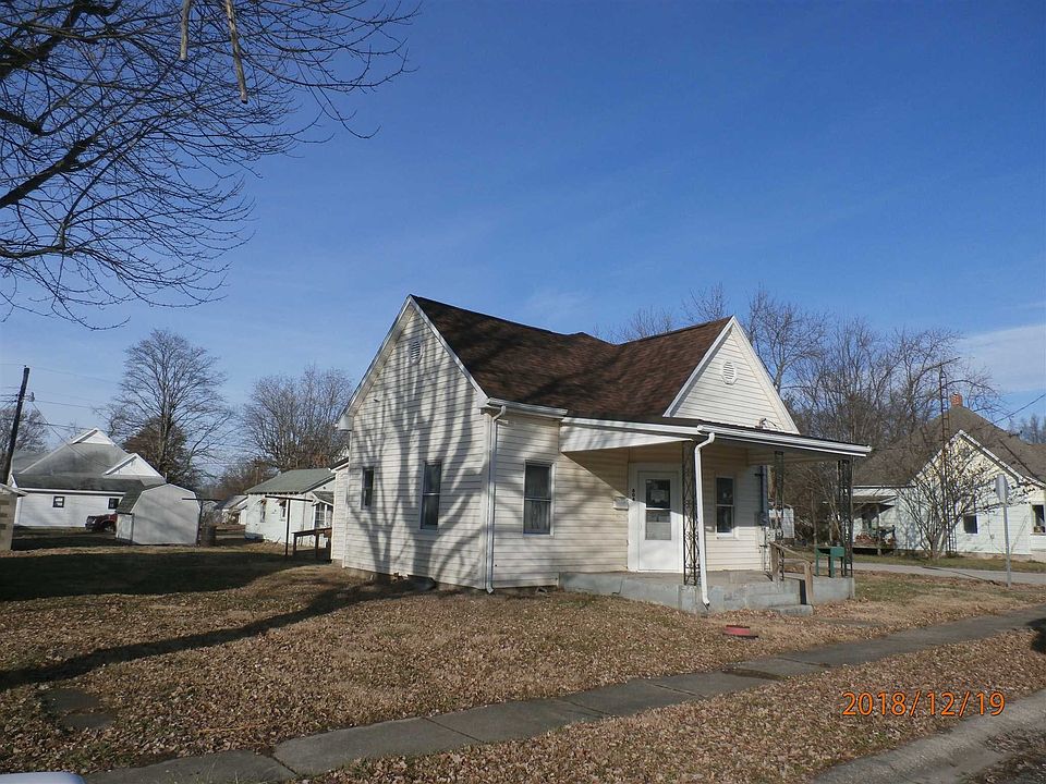 2nd image of 804 S Durbin St