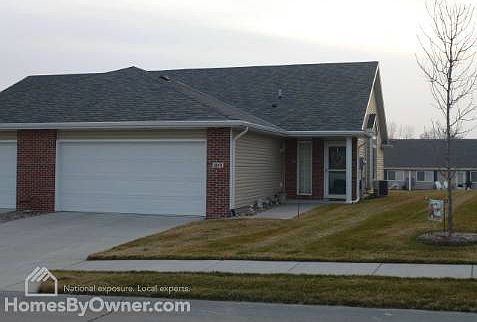 1st image of 1840 N 176th Ct