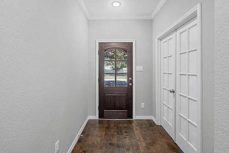 5 bed, 3.5 bath, 2661 sqft, $5,800 — Photo 3