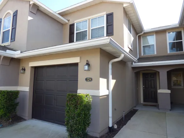 229 E Pisa Pl, Saint Augustine, FL 32084