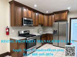 429 Chambers Ave, Camden, NJ 08103