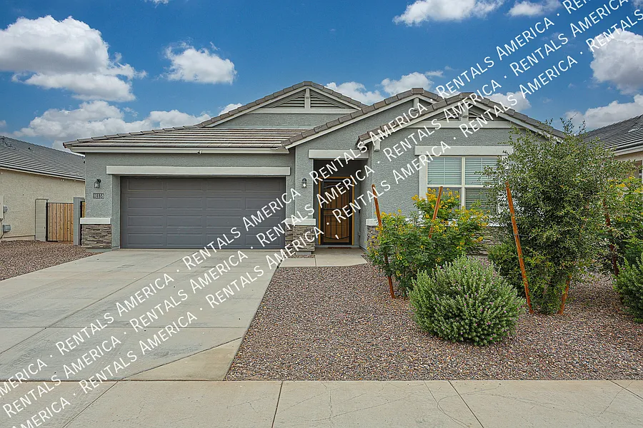 Spacious 5-Bedroom Home in the Sought-After Trouvaille Community — Photo 4