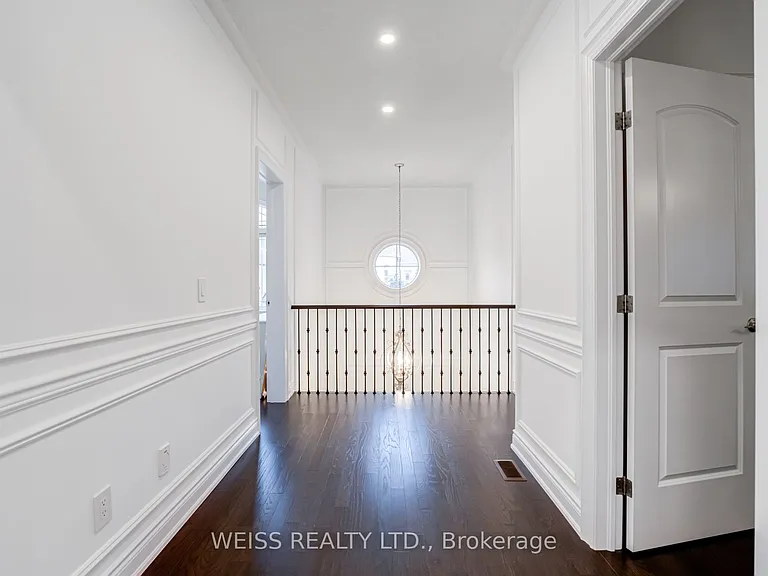 43 Chesney Cres — Photo 36