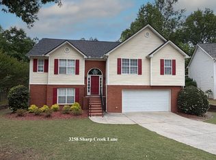 3258 Sharp Creek Ln, Buford, GA 30519
