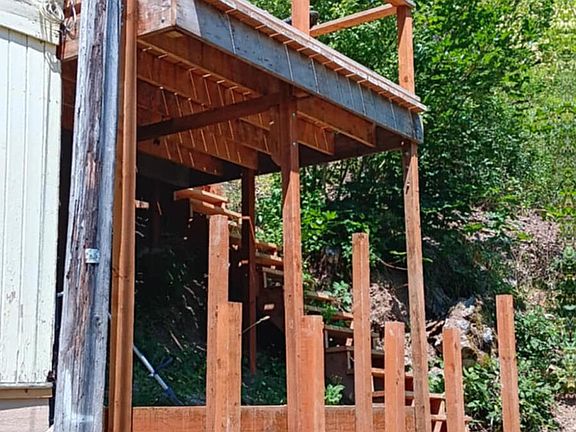 3rd image of 1144 Canyon Ave