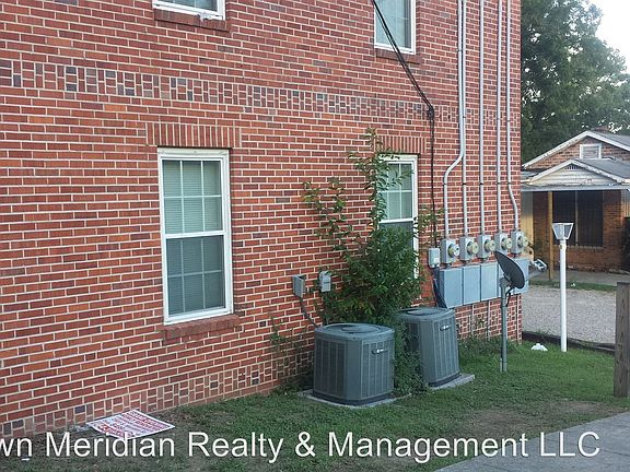 3rd image of 309 W Osceola St APT 4