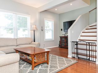 3113 N Washtenaw Ave #2, Chicago, IL 60618