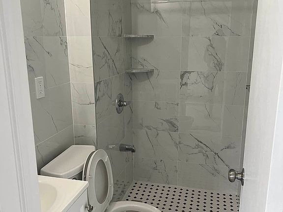 3rd image of 90-17 55th Ave #3