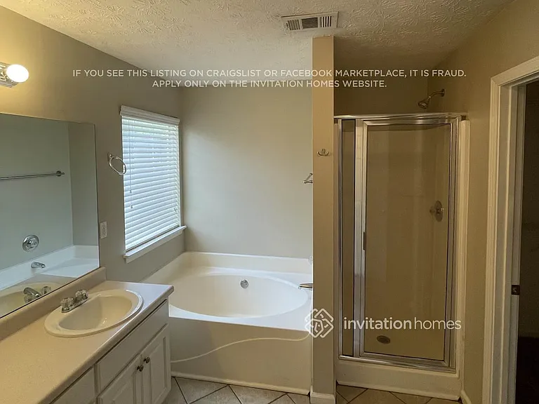 1430 Sedgefield Trl — Photo 7