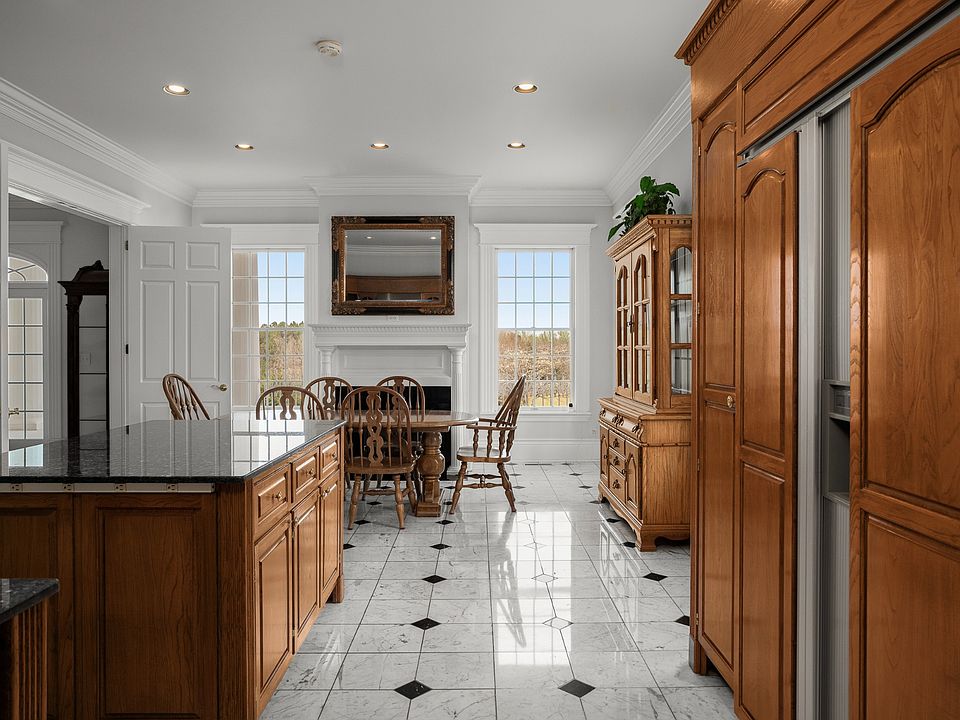 31st image of 99 Posey Cir