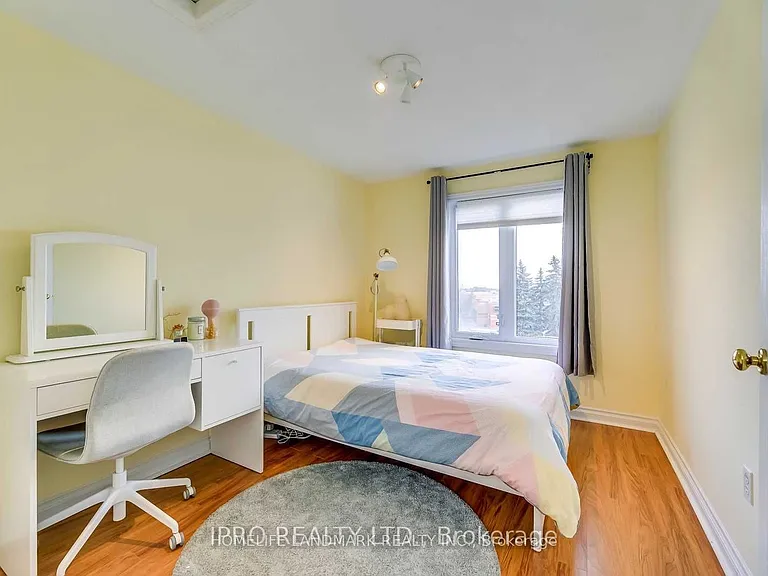 1109 Lindsay Dr — Photo 24