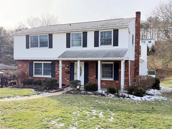 6078 Great Dane Dr, Bethel Park, PA 15102