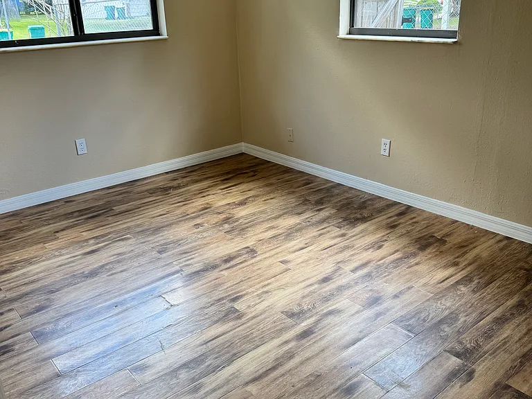 1802 Selleen Dr — Photo 8