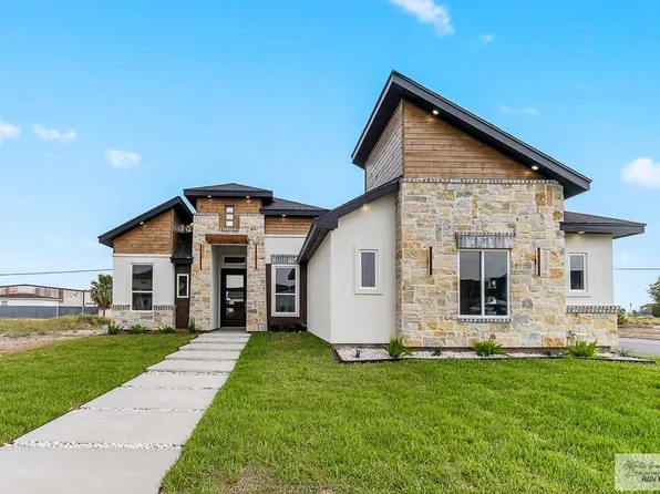703 Ava Dr #97, La Feria, TX 78559