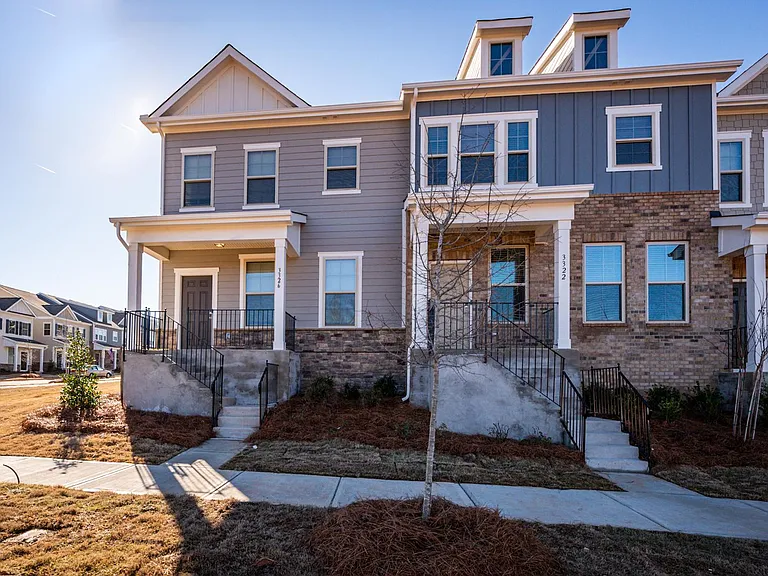 3322 Glenn Hope Way — Photo 1