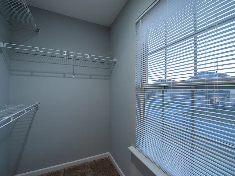 808 Derby Downs Ct — Photo 19