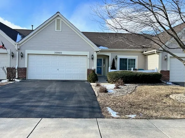 20960 W Blossom Ln, Plainfield, IL 60544
