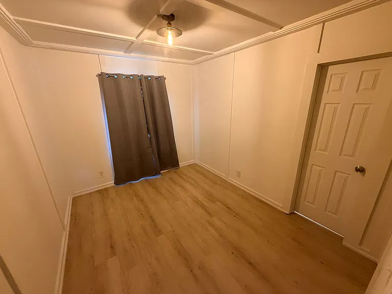 Remodeled One Bedroom Apartment in North Salem — Photo 7